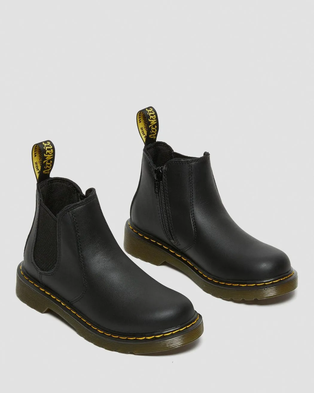 2976 Leather Chelsea Boots Black Softy T