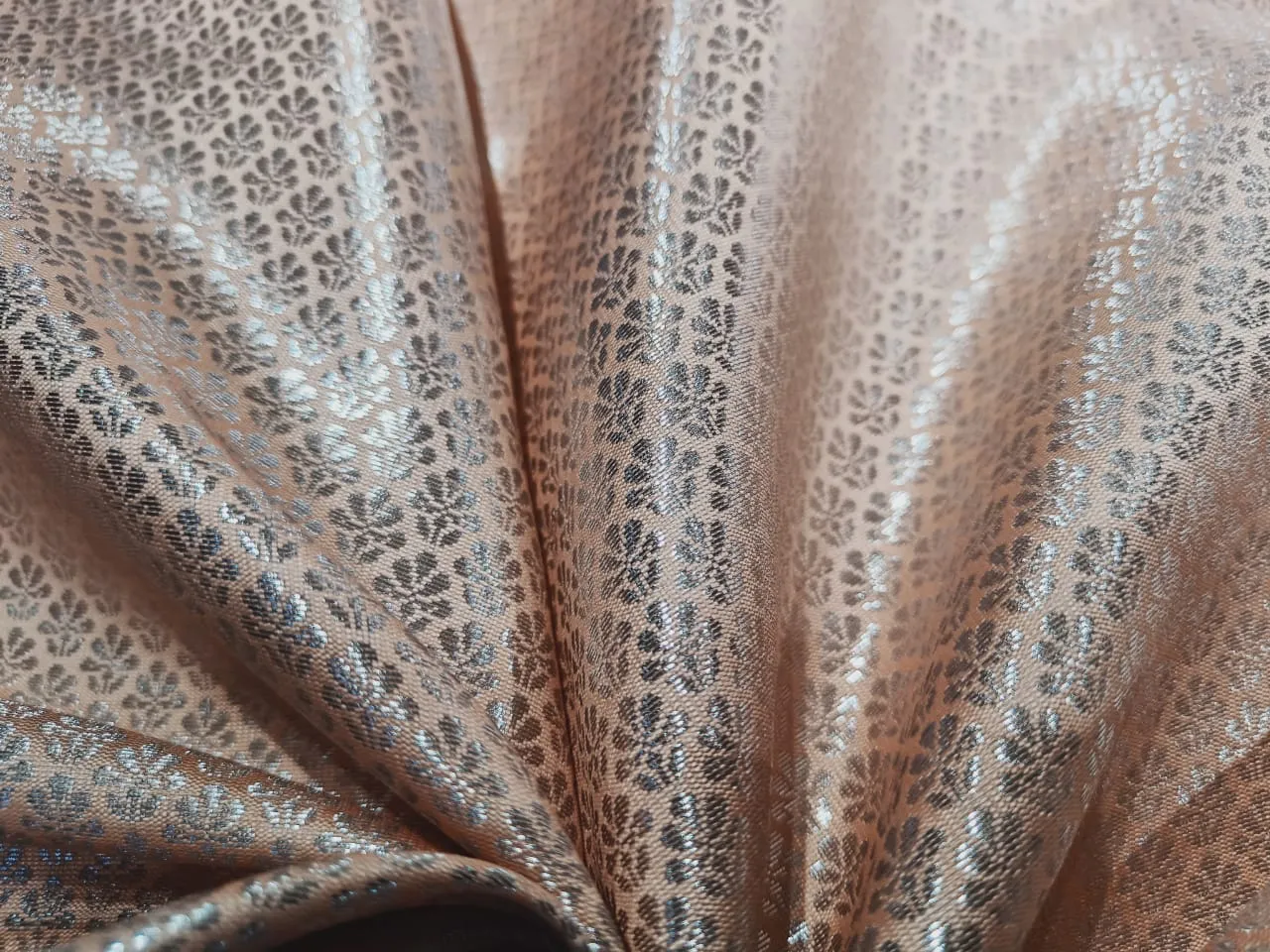 Brocade fabric peach and metallic silver color 44" wide BRO888[3]