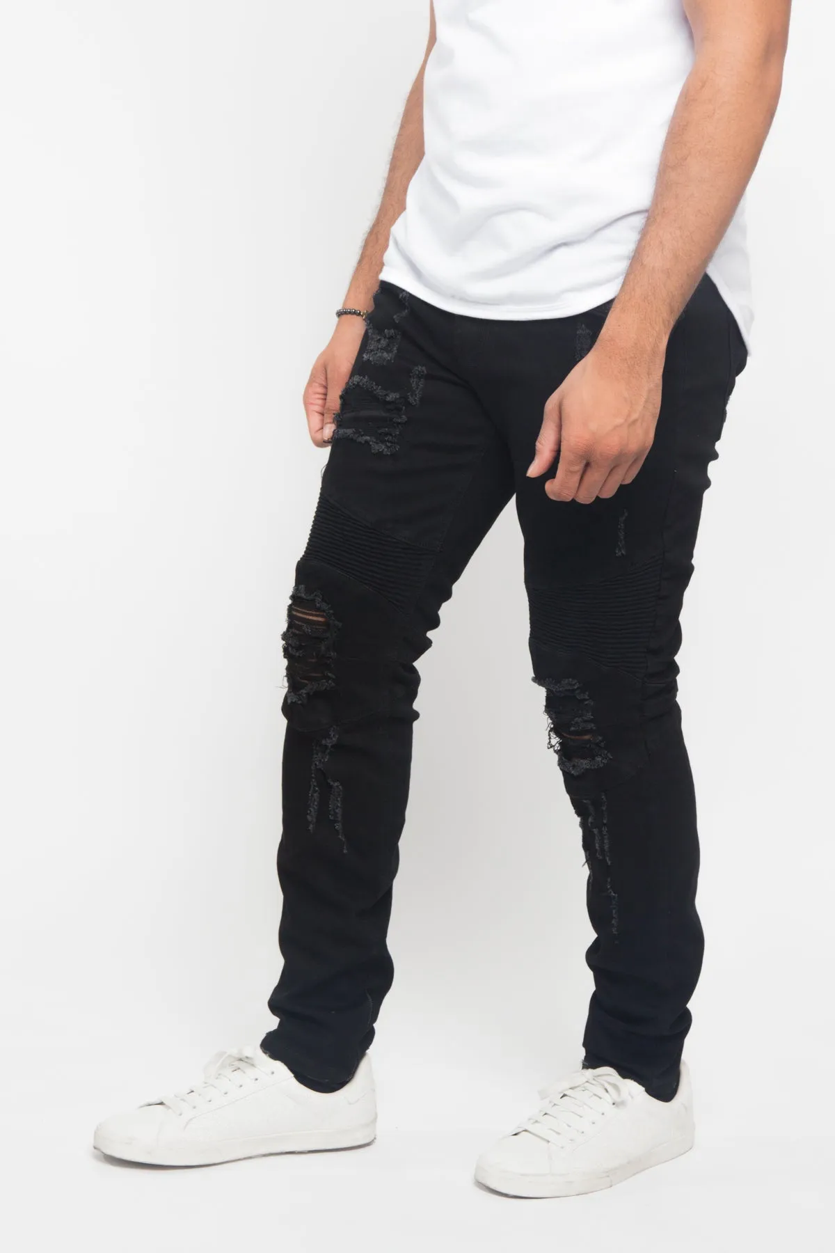 Distressed Scrunched Skinny Jeans