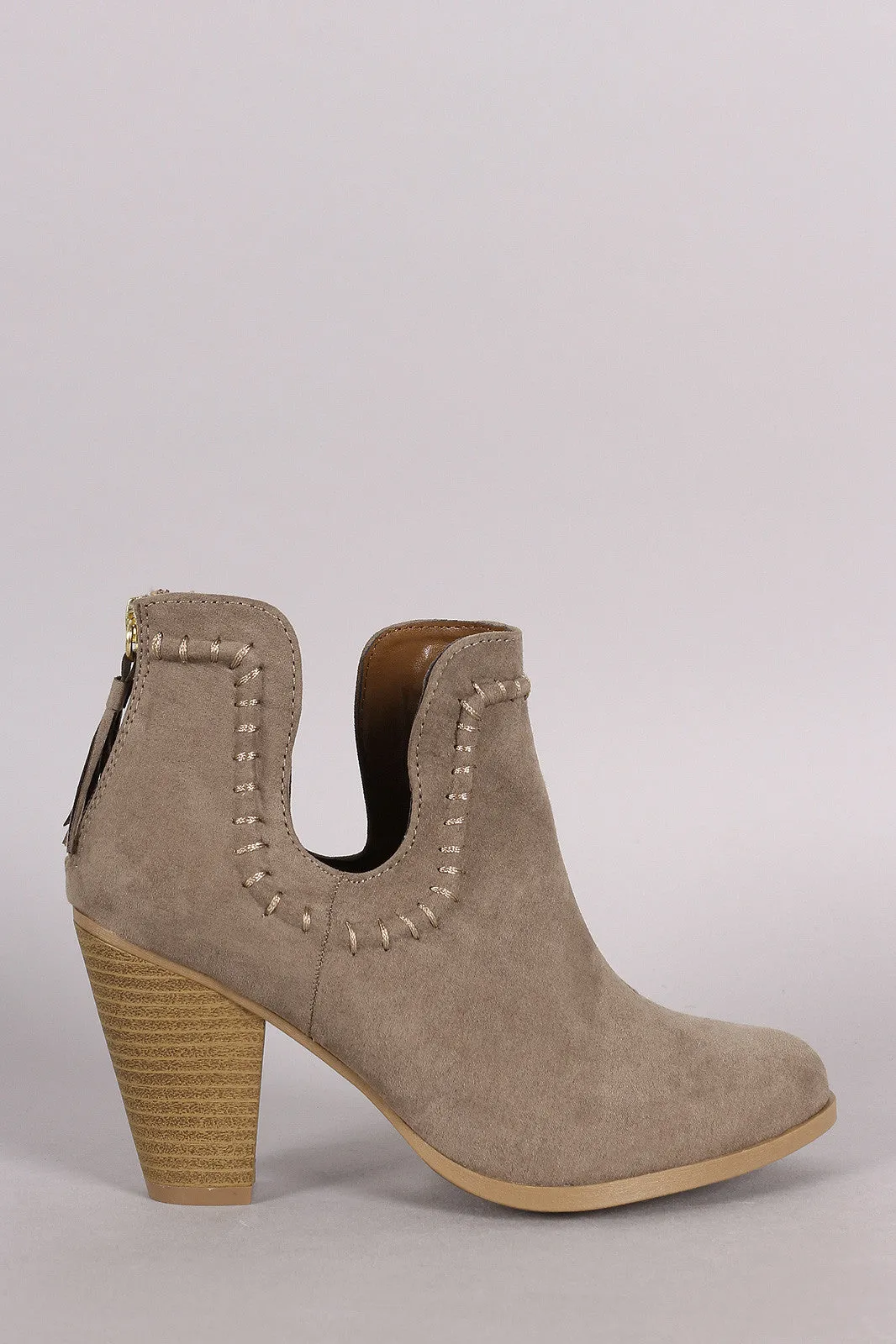 Qupid Suede Notch Chunky Heeled Ankle Boots