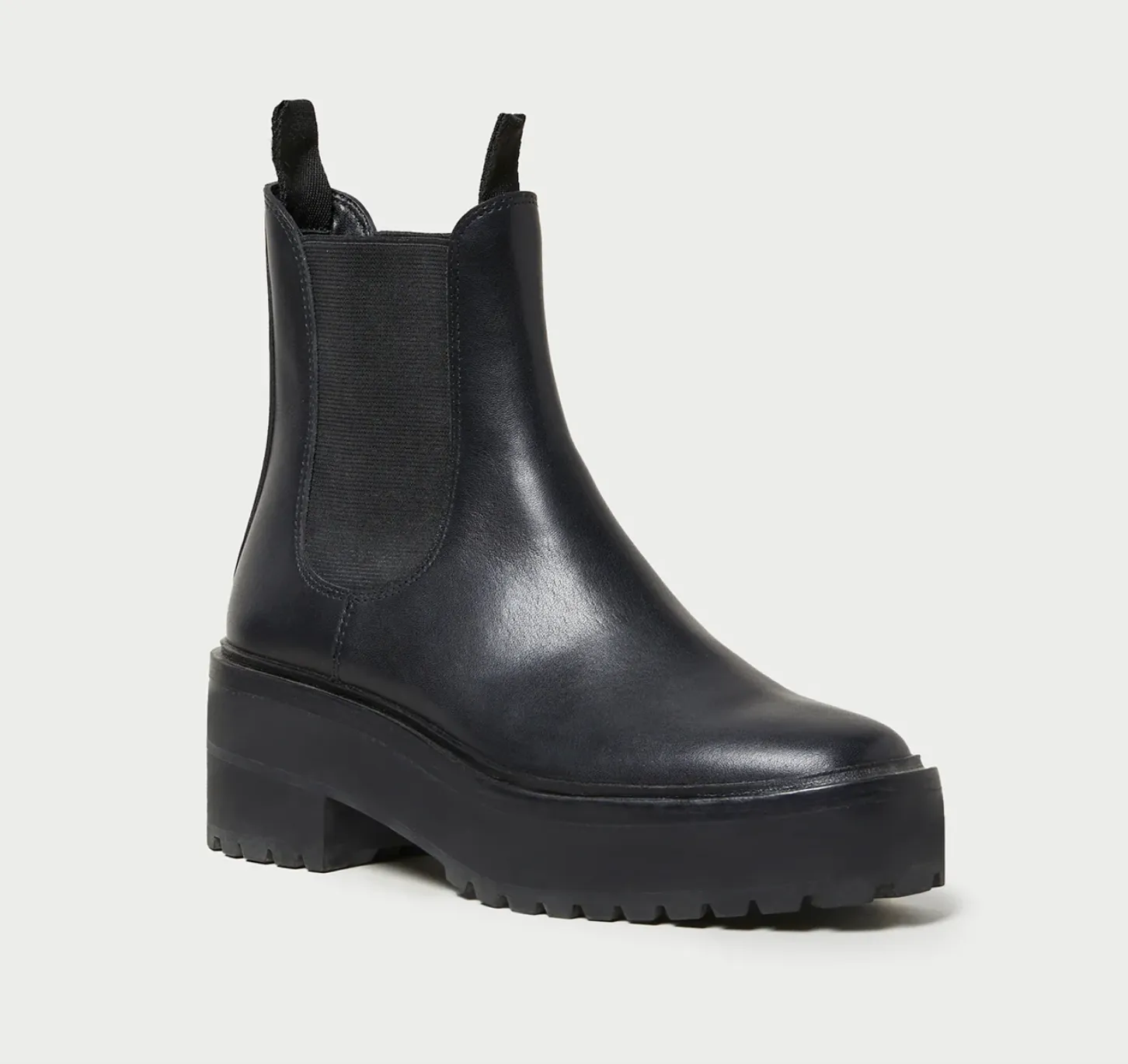 Reggie Black Chelsea Boot