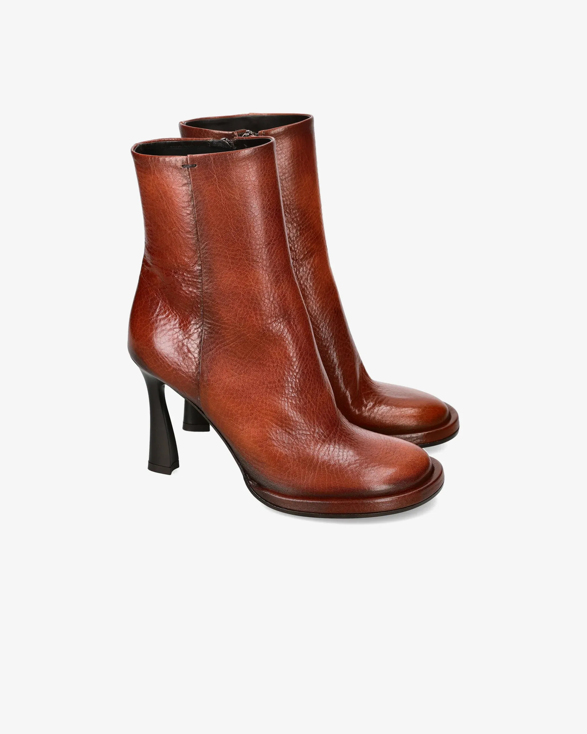 Sole Ankle Boots M6856B in calfskin Atena leather